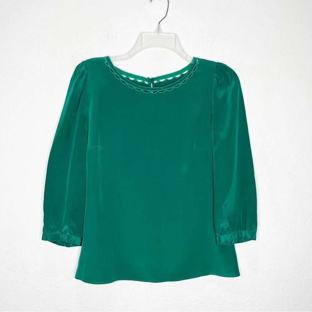 New J. CREW Scalloped Cutout 100% Silk Top in Emerald Green